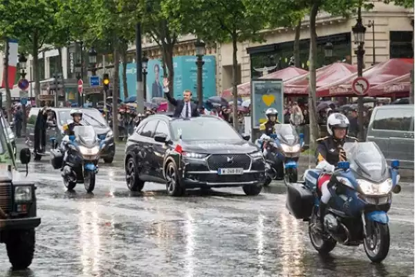 Wow! Checkout The Small Car New French President Used For His Inauguration (Photos)